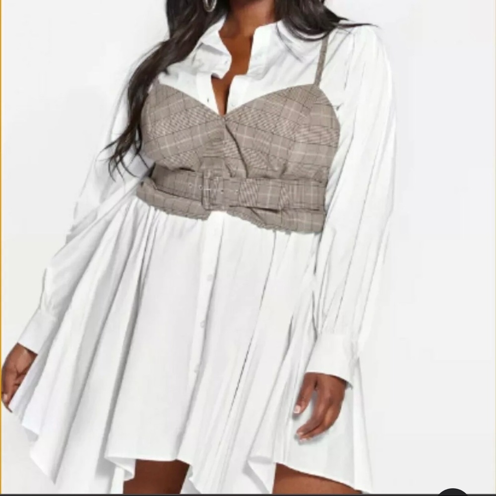 Fashion to Figure Dress NWT white dress with short plaid vest